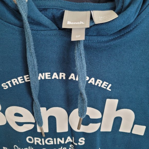 Bench Men Hoodie - Picture 2 of 2